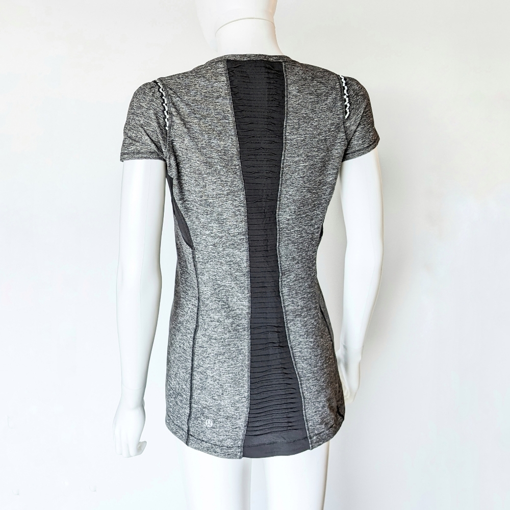 Lululemon Run Full Tilt Short Sleeve Tee